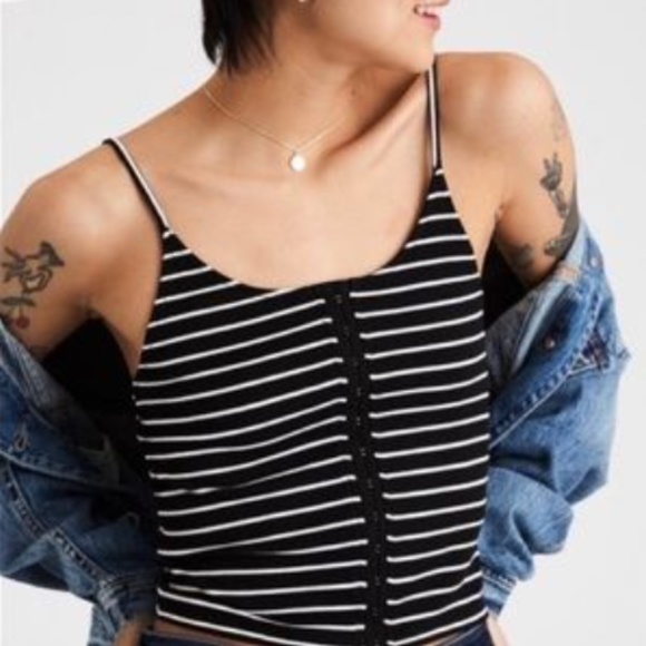 AMERICAN EAGLE Black White Striped Ribbed Hook Eye Clasp Tank Top - Picture 4 of 4